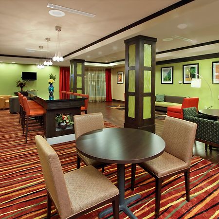 Holiday Inn Express & Suites Houston East - Baytown, An Ihg Hotel Exteriör bild