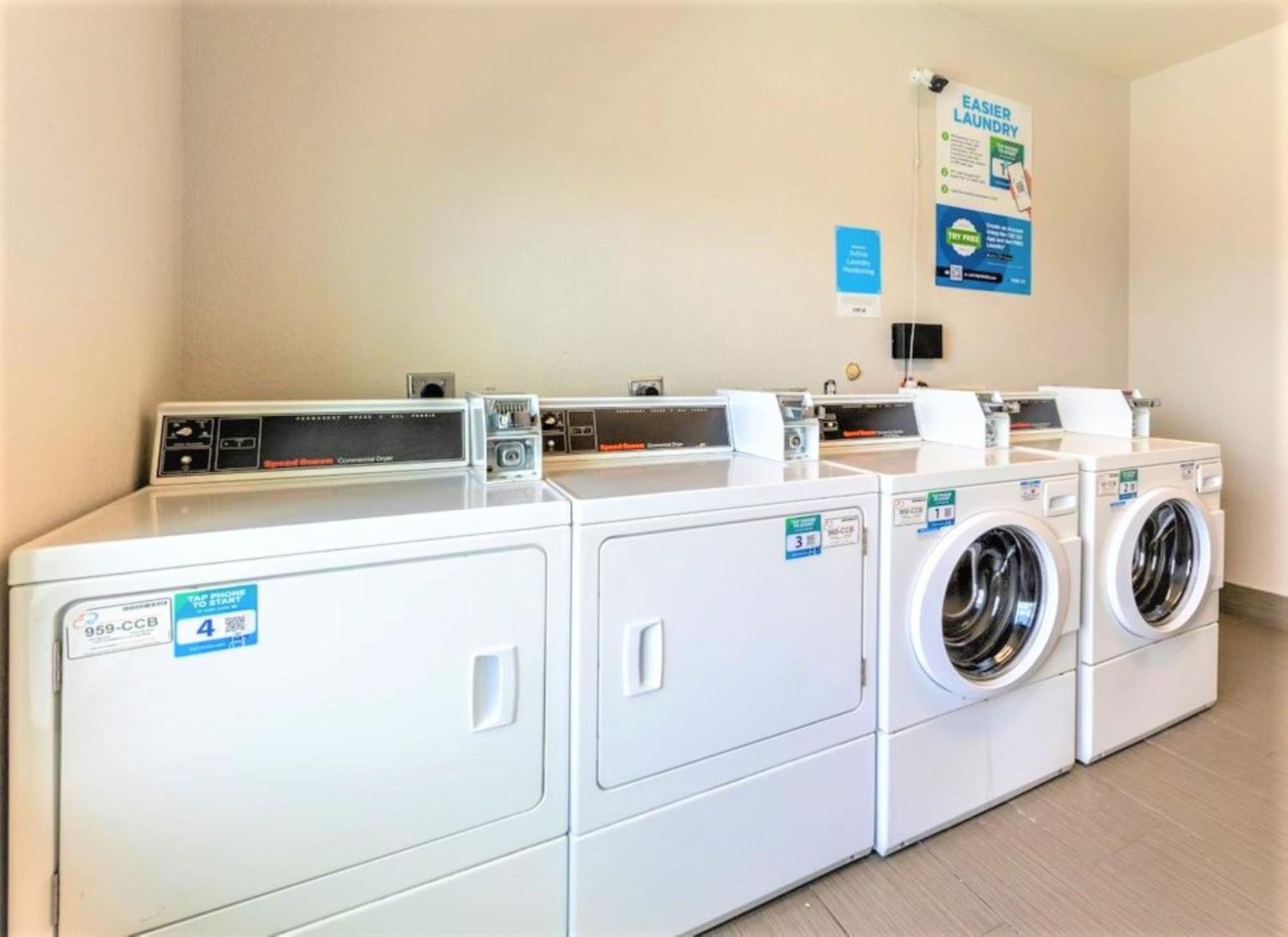 Holiday Inn Express & Suites Houston East - Baytown, An Ihg Hotel Exteriör bild